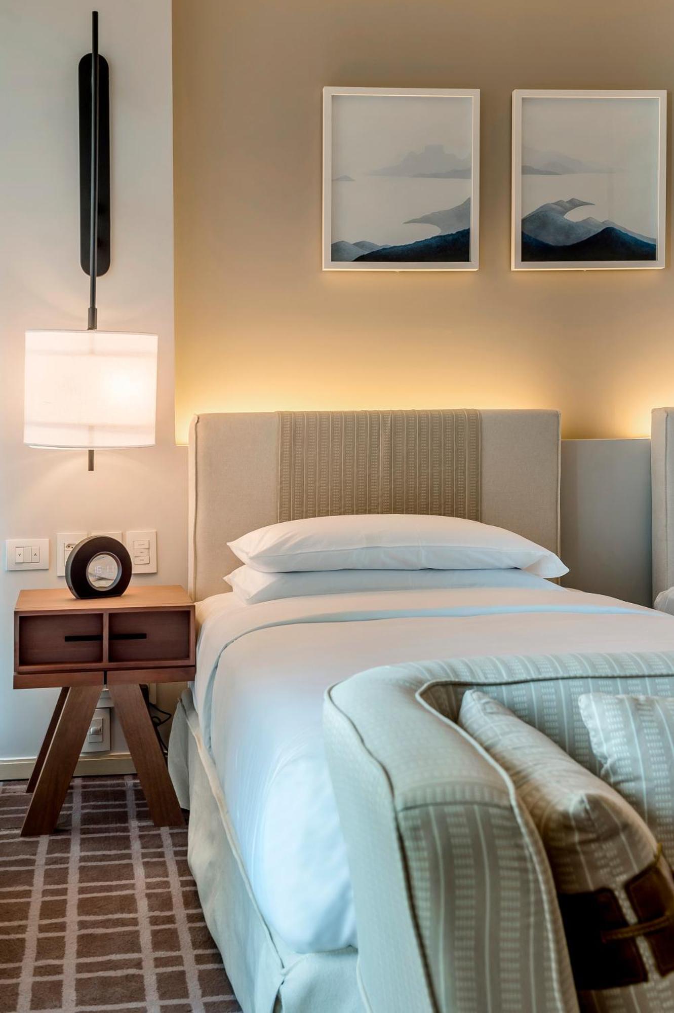 Twin Room Ocean View Club Access